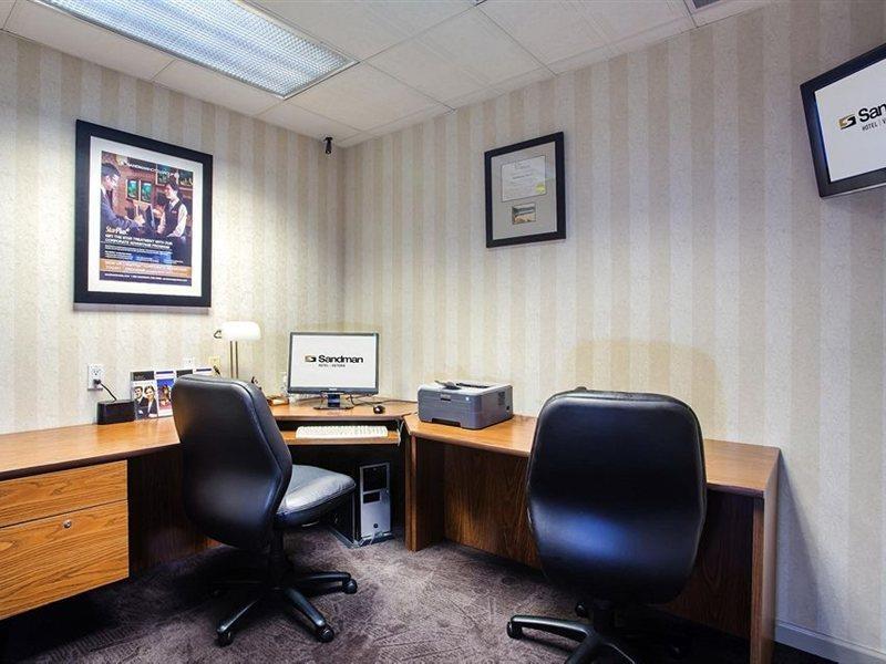 Sandman Hotel Victoria Ngoại thất bức ảnh